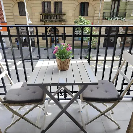 Newly Opened Zurriola Apartamento *